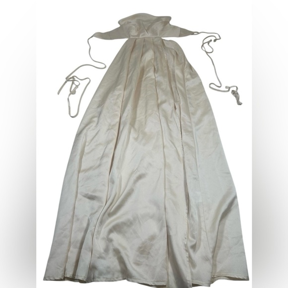 Hello Molly Elegant Cream Maxi Dress. Size XS. - Picture 3 of 10